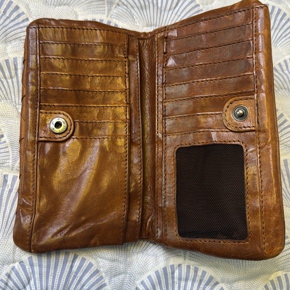 Brown Woven Leather Wallet with Zipper Closure - Picture 4 of 10